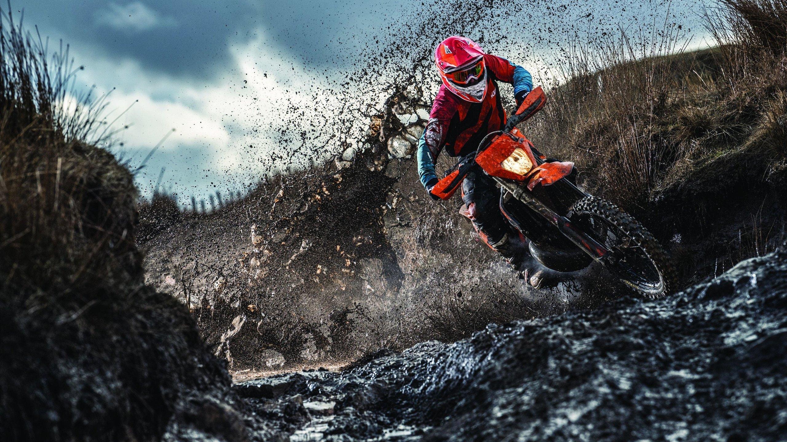 世界足球先生终极三人揭晓，梅西、哈兰德、姆巴佩角逐足坛至高荣誉